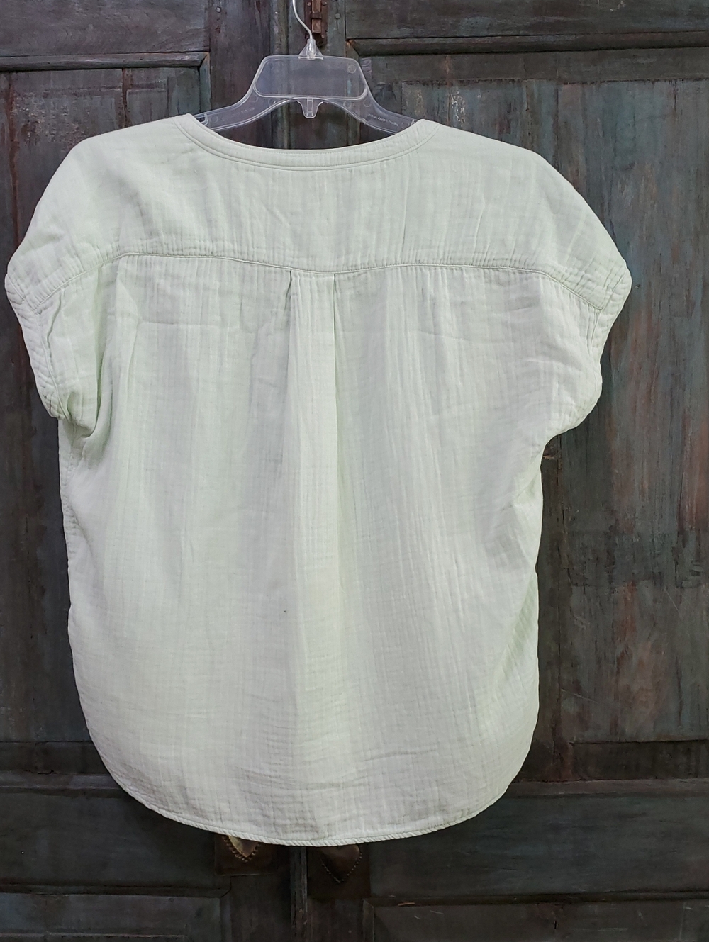 Faherty Dream Organic Cotton Gauze Desmond Top, Size Medium, NWOT - Picture 3 of 12